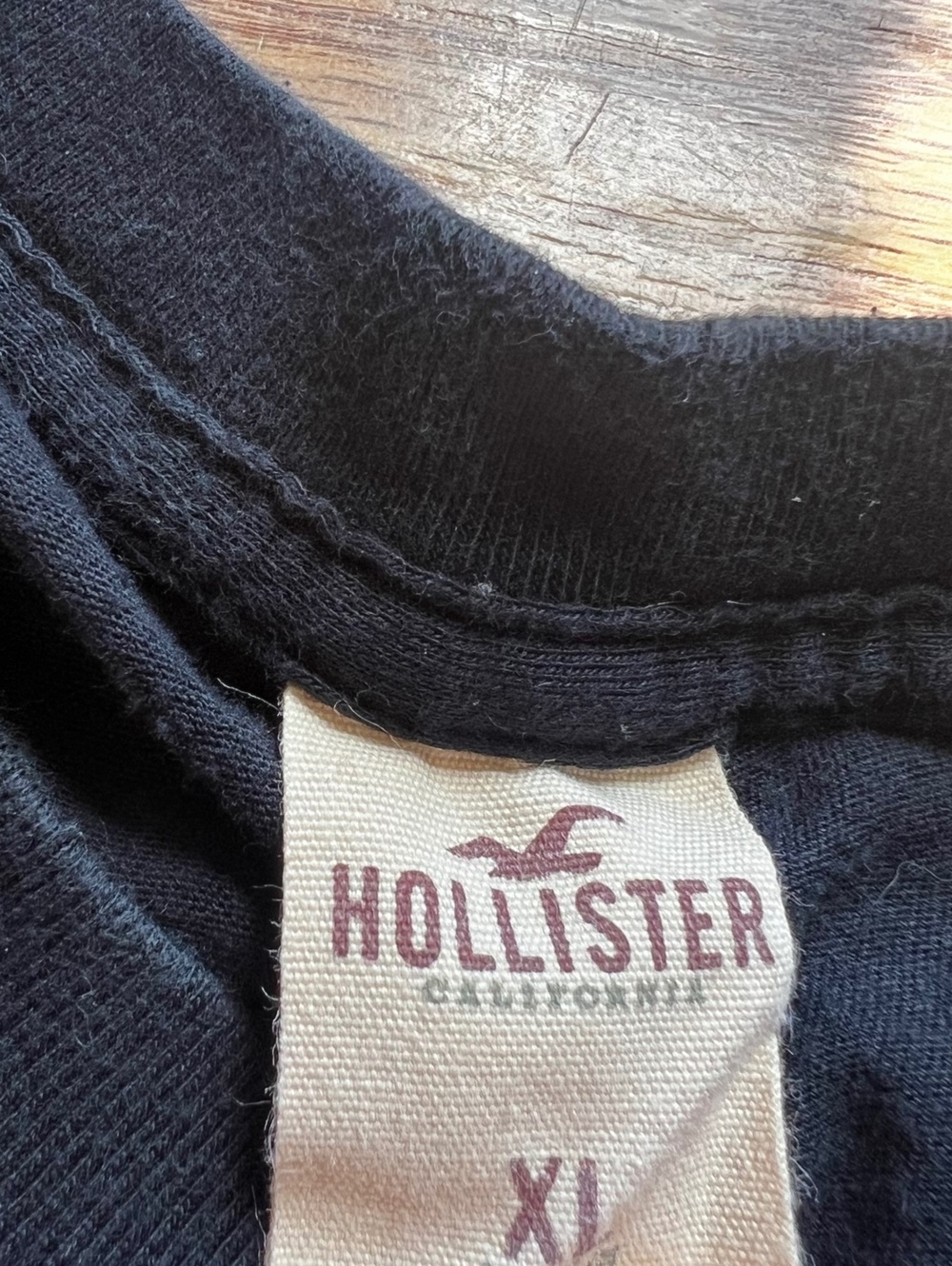 vintage y2k hollister california surf tee streetwear grunge skater style - Picture 2 of 2